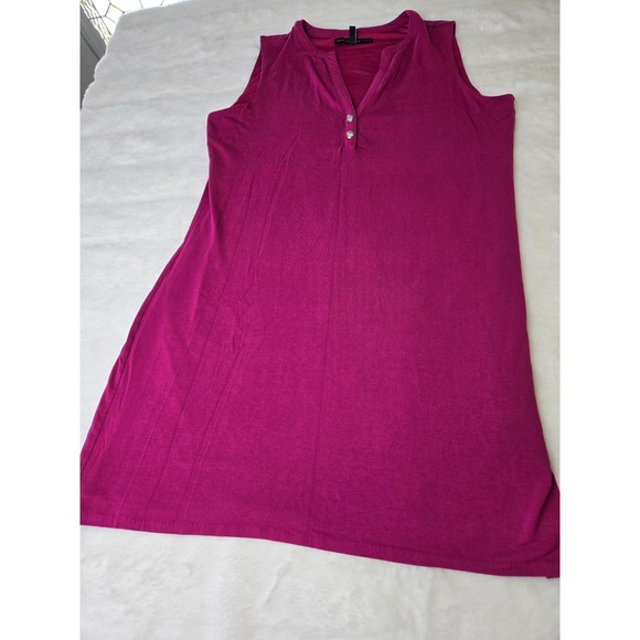 White House Black Market Dresses & Skirts - White‎ House Black Market Magenta Pink Sleeveless Henley Tunic Dress Large